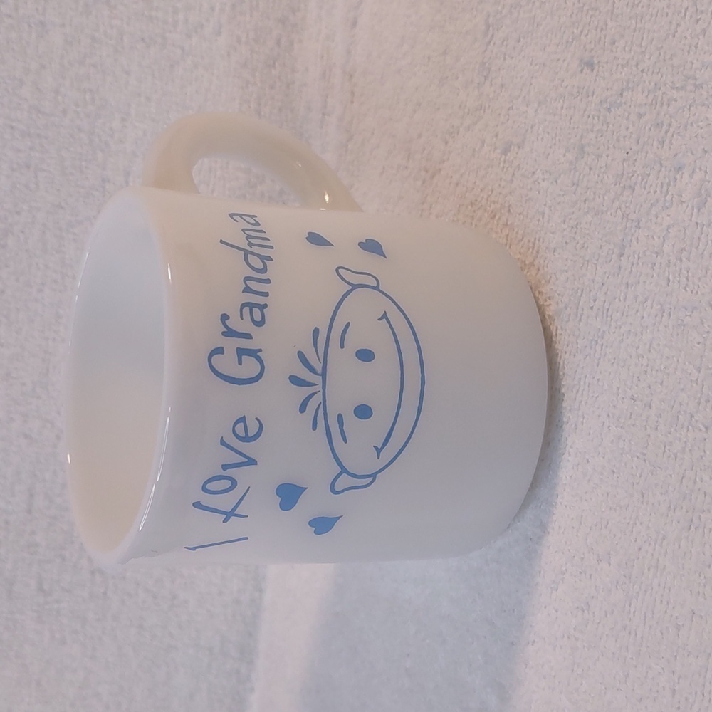 Vtg I Love Grandma Painted Milk Glass Mug